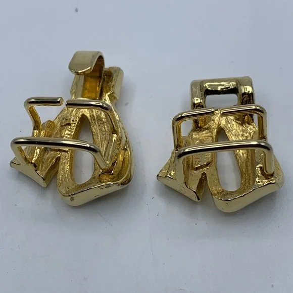 Sculptural 1979 Mimi Di N Signed Bow belt buckles